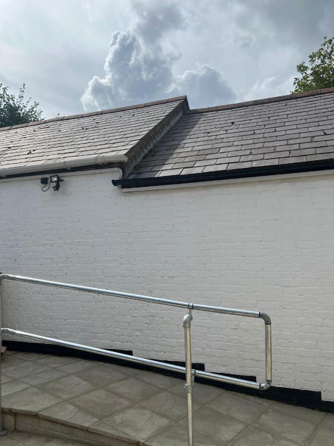 Nikoda Lodge Gillingham (Kent) Exterior foto